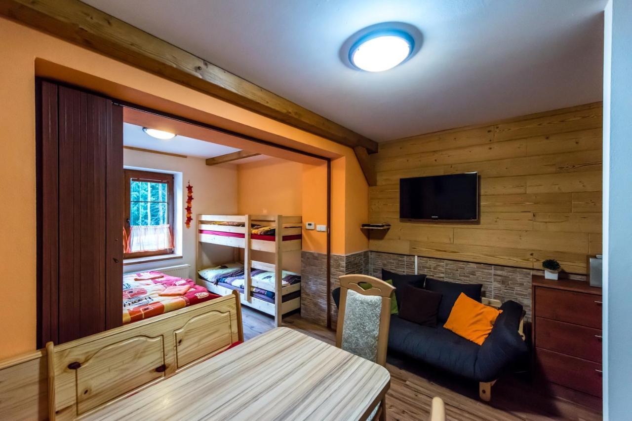 Apartmány Domino Železná Ruda Esterno foto