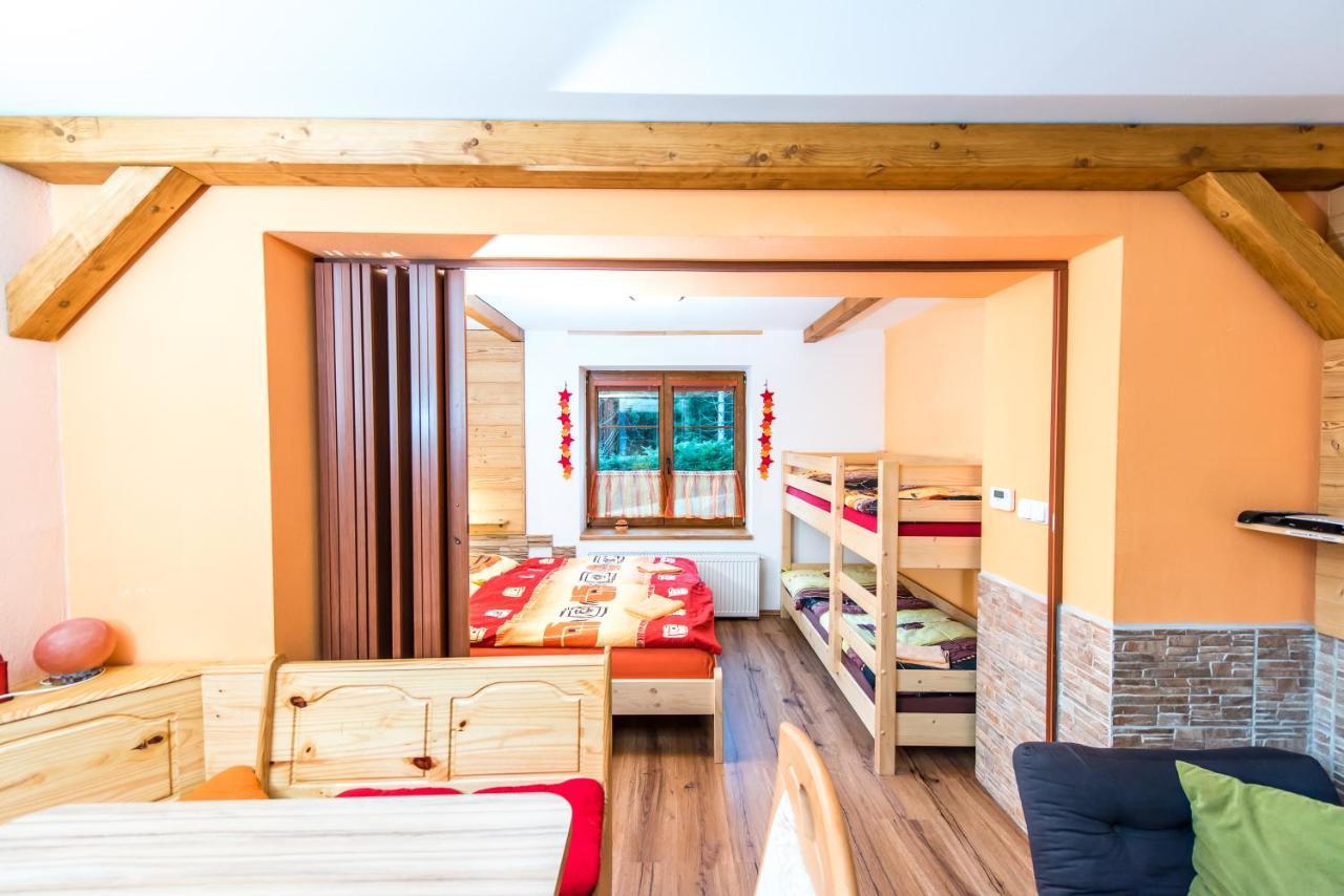 Apartmány Domino Železná Ruda Esterno foto
