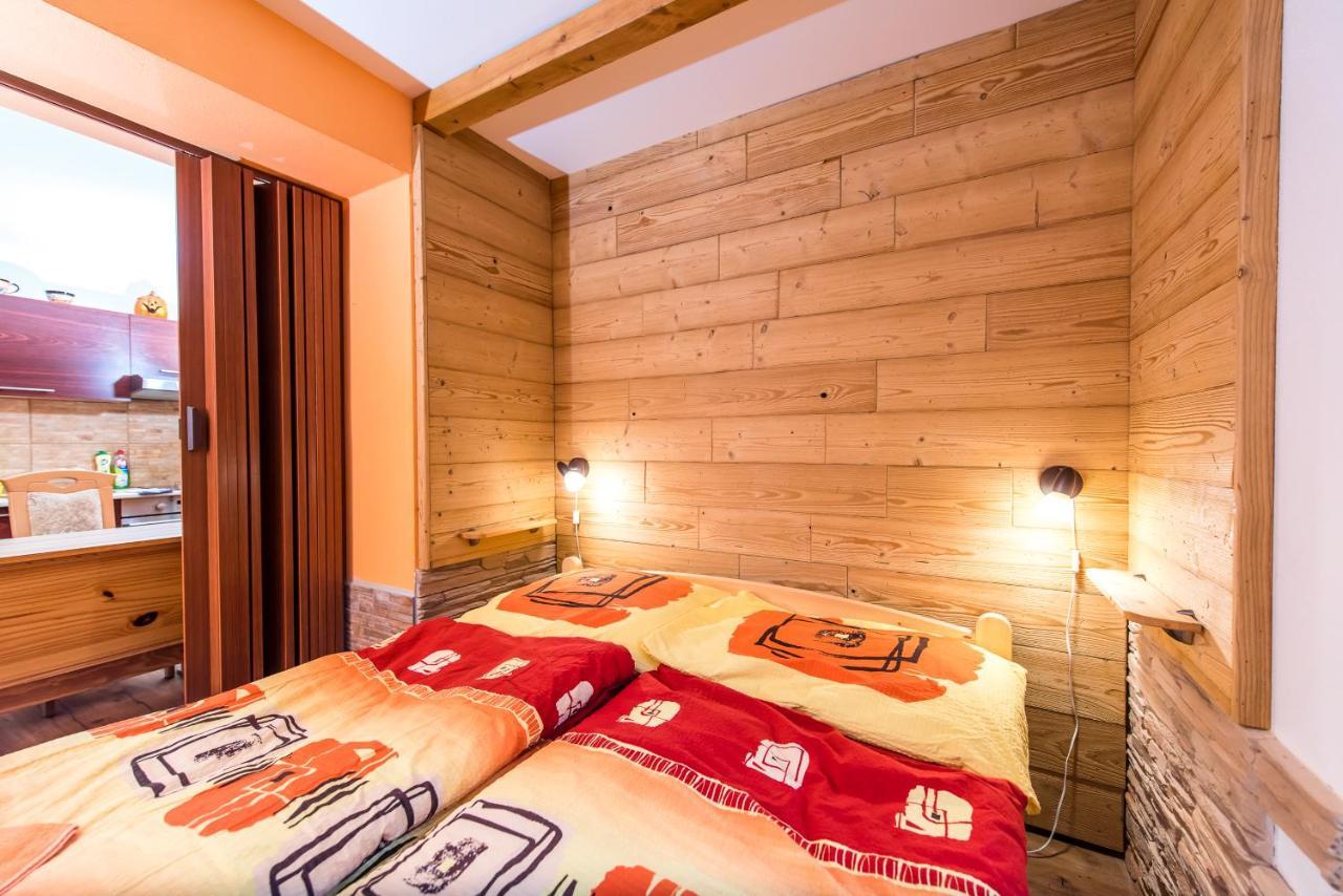 Apartmány Domino Železná Ruda Esterno foto
